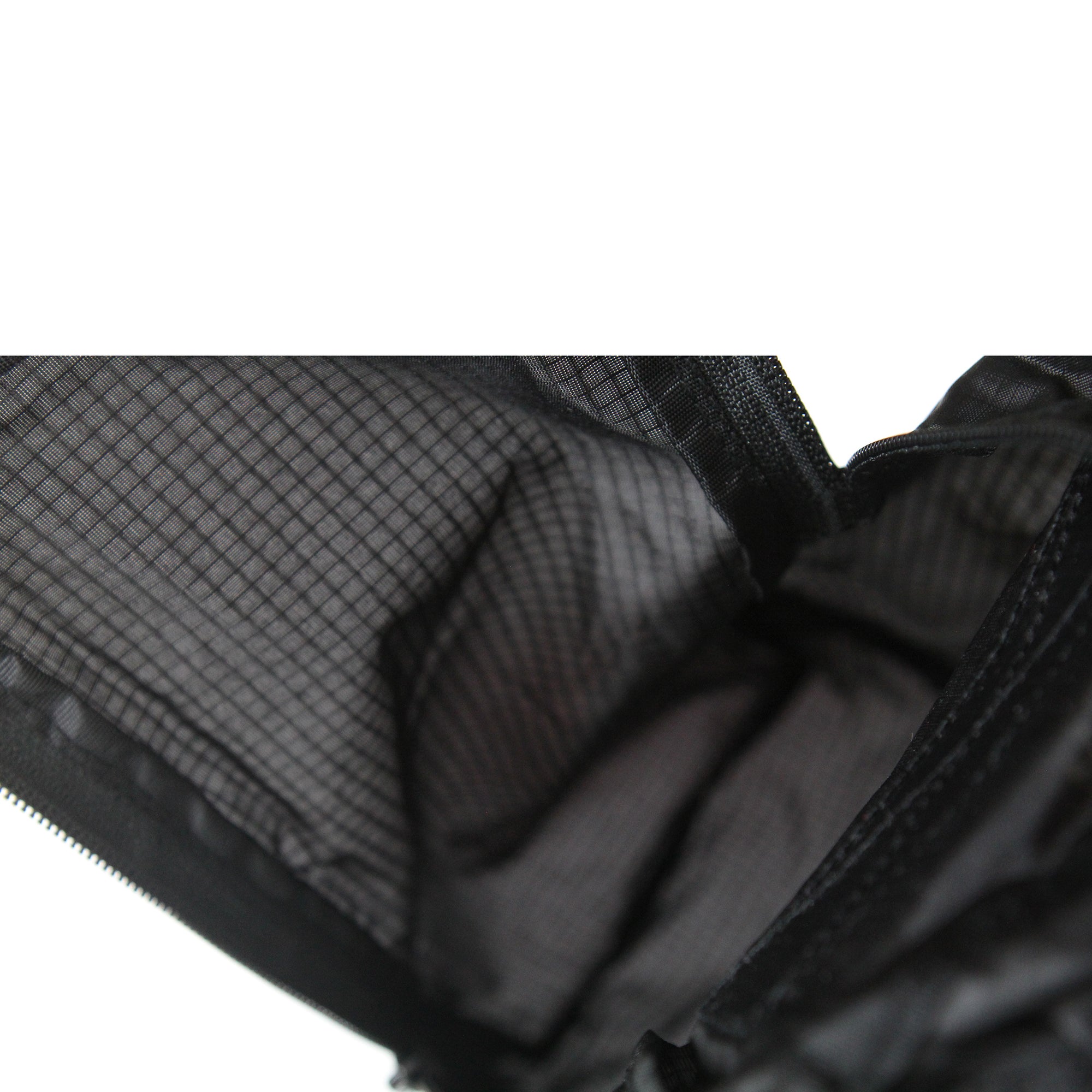 BRICK BLOCK I (BLACK) - Bravo Company